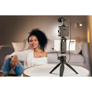 vlogger-kit-42914-113107_7151.jpg