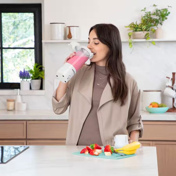 blender-nutribullet-nbp003w-prijenosni-white-56621-934199.jpg